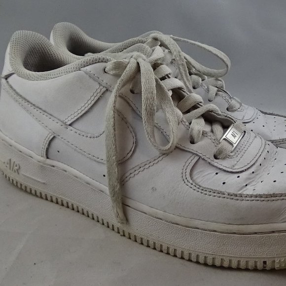 Nike Air Force 1 LE - "Triple White" - Size 7Y Kids' Sneakers {USED} - Picture 1 of 6